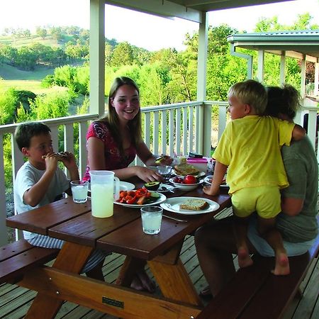 Fossickers Tourist Park Hotel Nundle Bagian luar foto